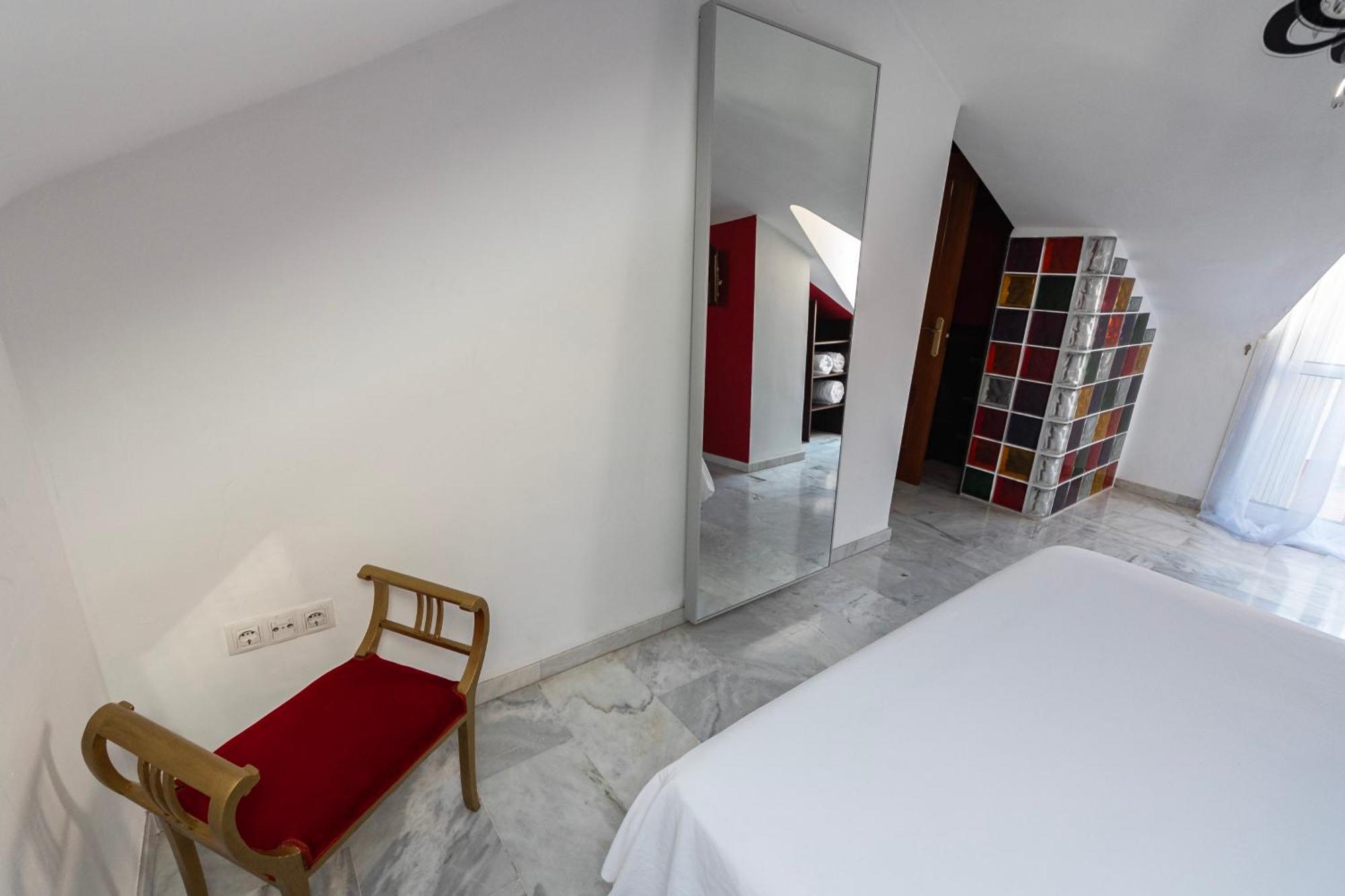 La Buhardilla De Olivia Apartment Malaga Ngoại thất bức ảnh